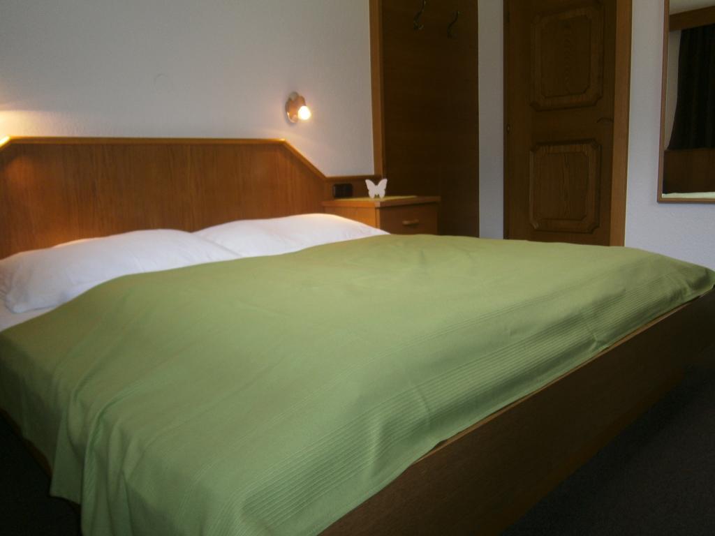 Haus Wiesenheim Fw Oetztal Langenfeld Bagian luar foto