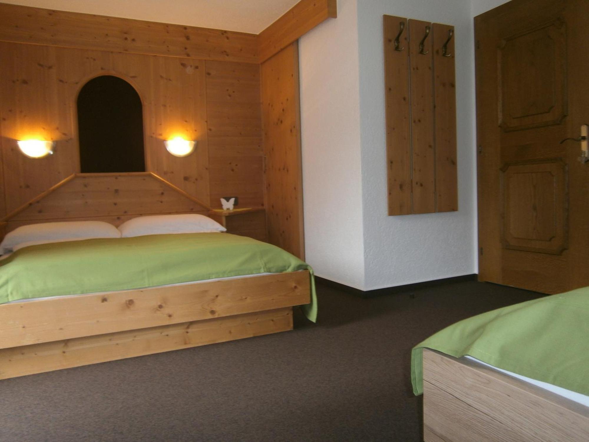Haus Wiesenheim Fw Oetztal Langenfeld Ruang foto